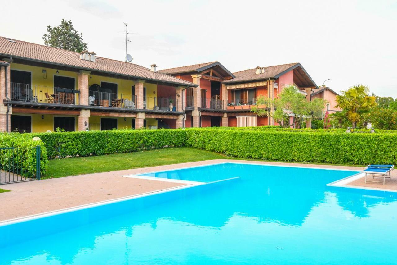 Peschiera Summer Home Пескиера дел Гарда Екстериор снимка